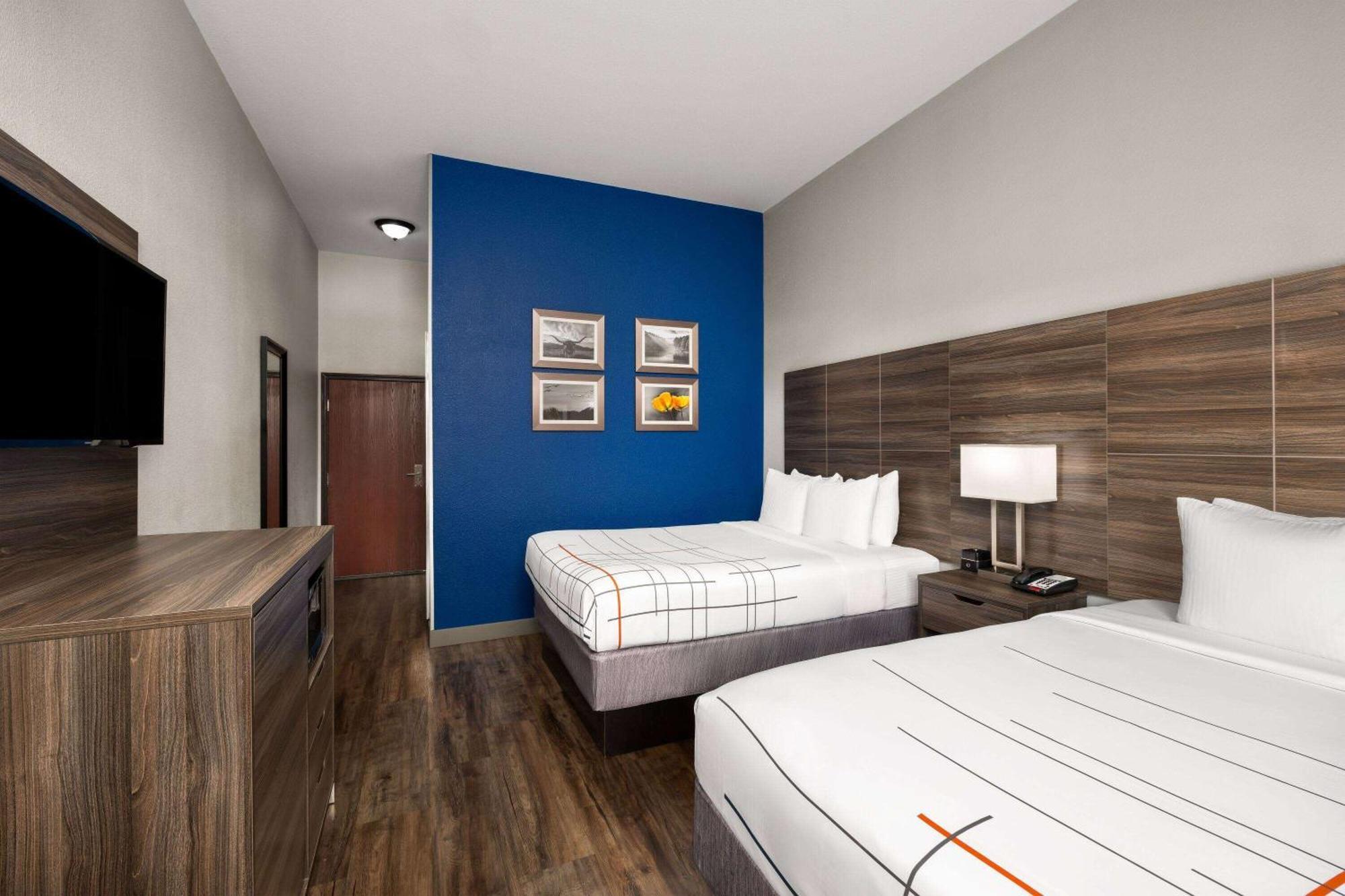 La Quinta By Wyndham Denton - University Drive Екстериор снимка