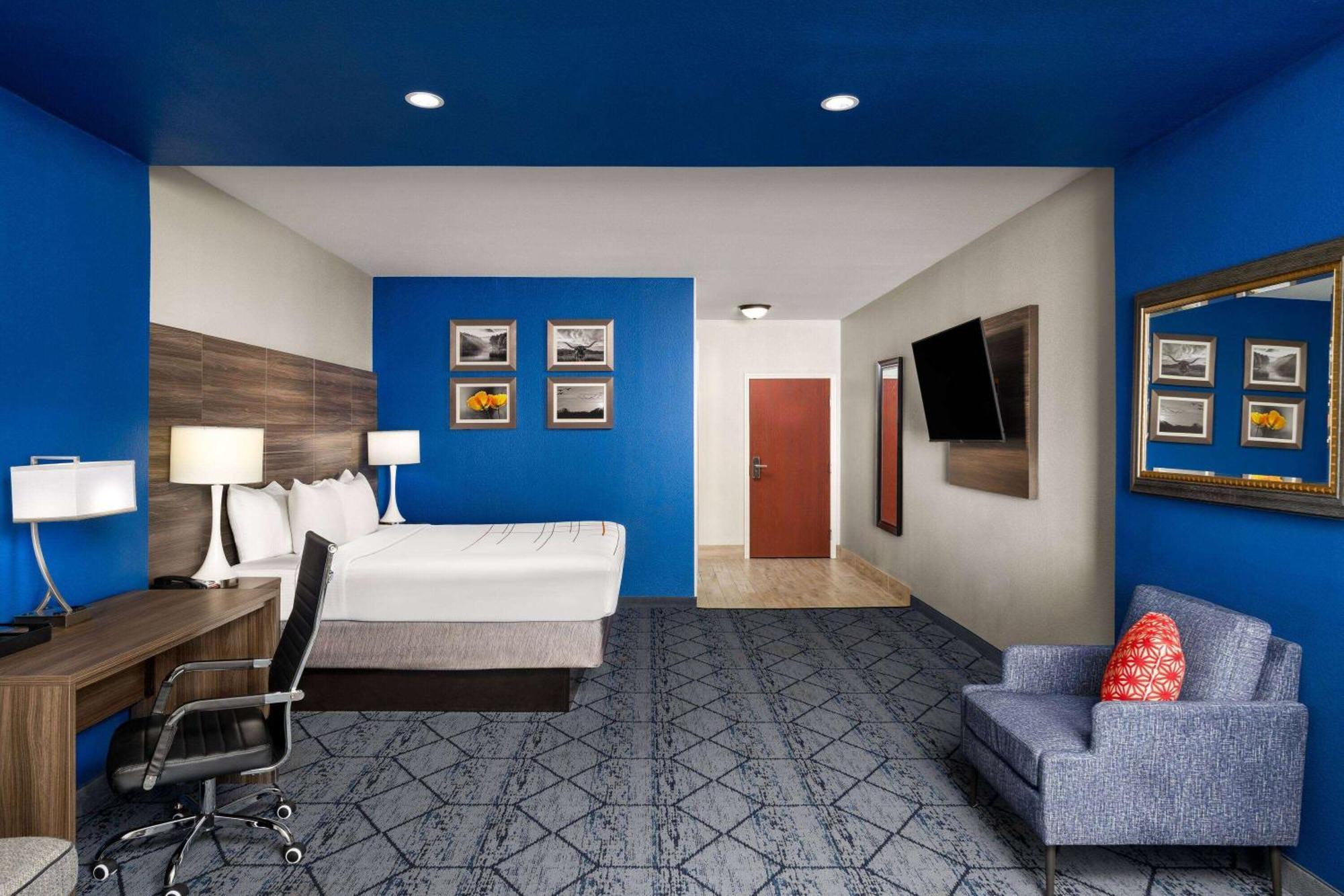 La Quinta By Wyndham Denton - University Drive Екстериор снимка