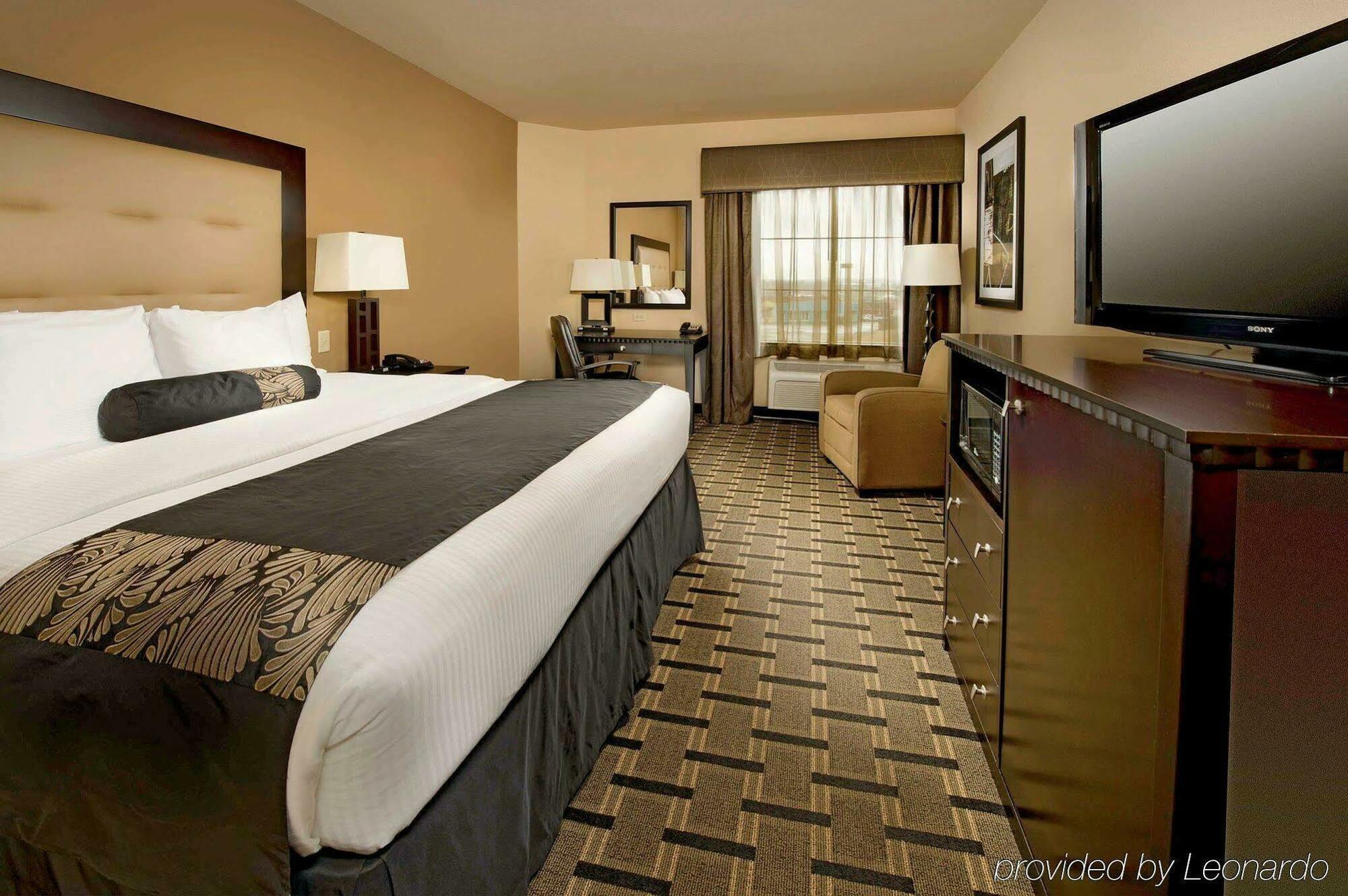 La Quinta By Wyndham Denton - University Drive Екстериор снимка